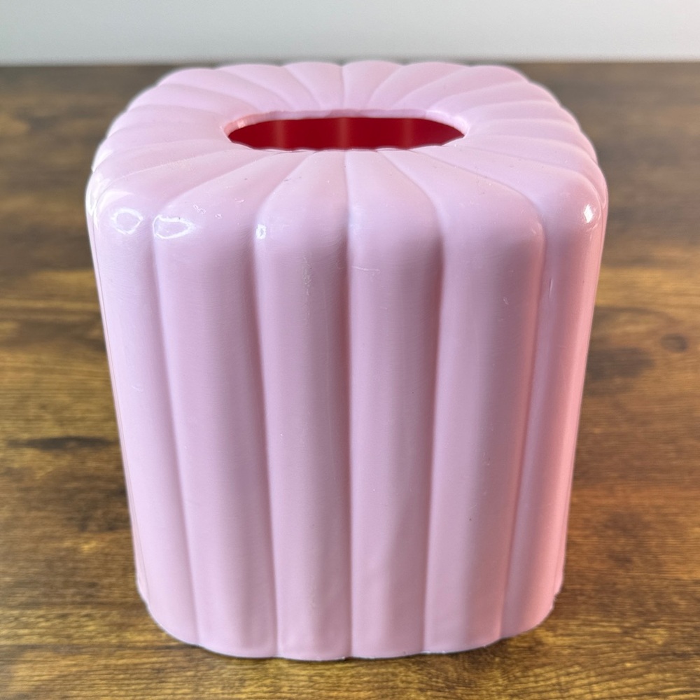 Pink Fluted Bathroom Tissue Holder